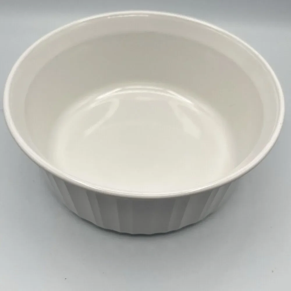 Vintage Corning Ware F-5-B French White 1.6 L Casserole Dish with No Lid